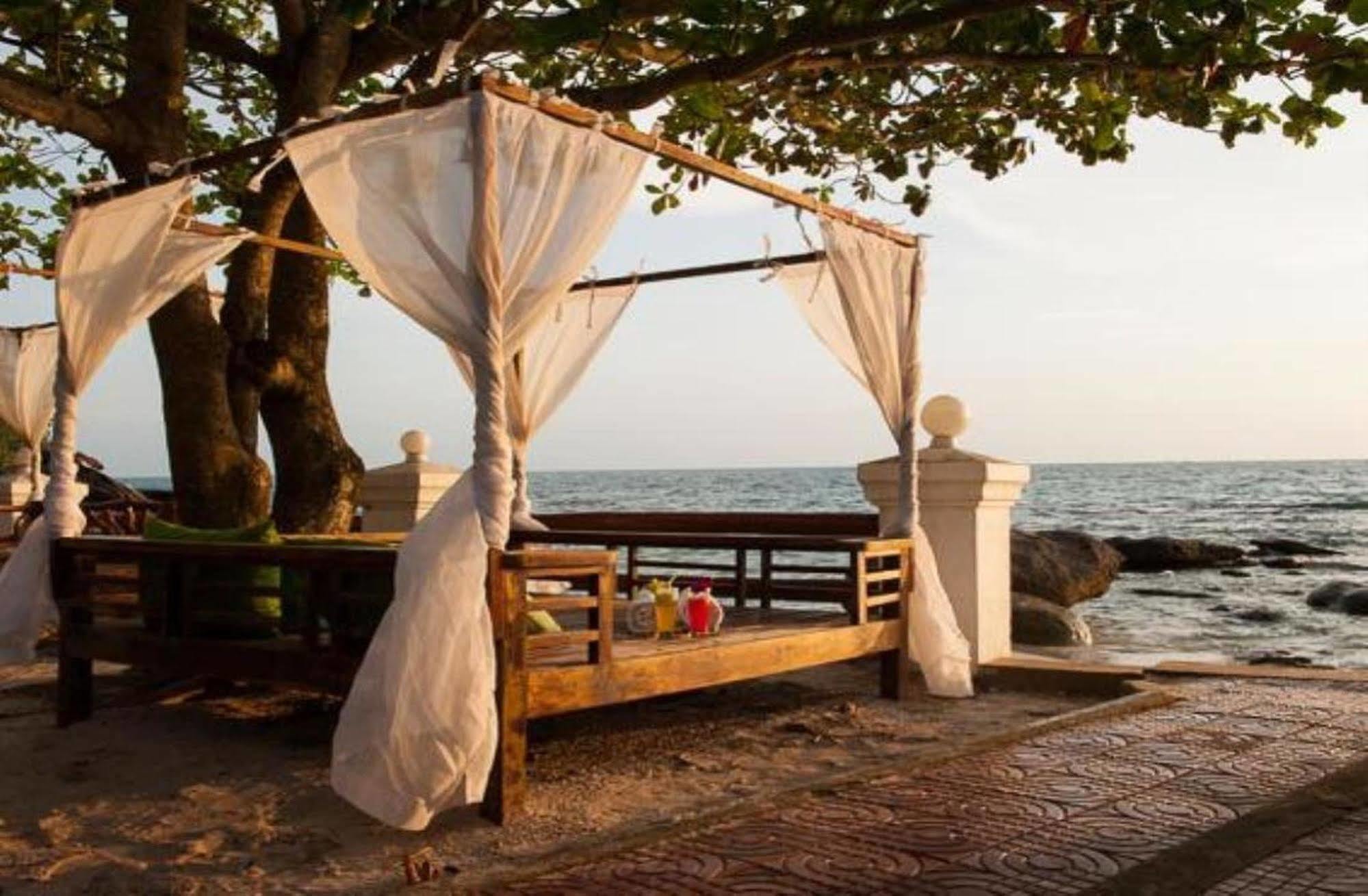 Malibu Bungalows Sihanoukville Exteriör bild